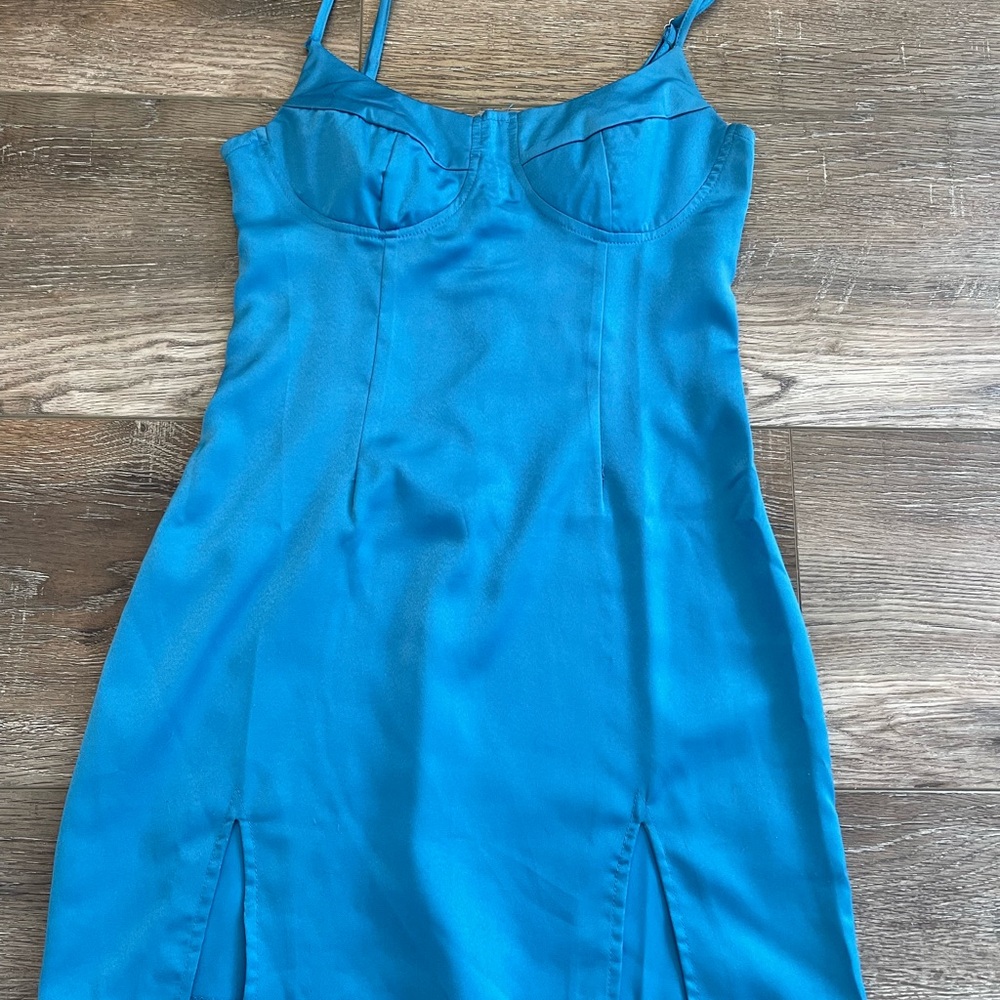 Elegant Blue Prom Dress EUC size S